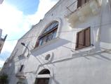 Edificio multiuso (abitazione privata o b & b) in vendita in via Giuseppe Garibaldi 23 a Ginosa in Vendita